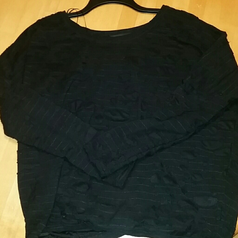 Black Rock & Republic top